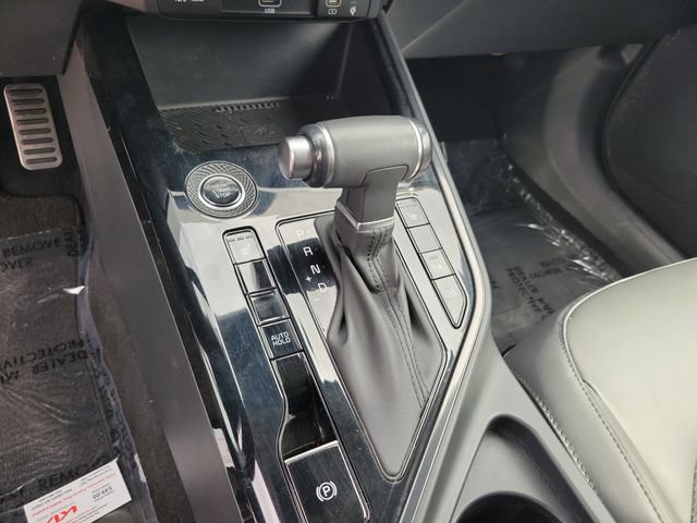 Used 2023 Kia Niro EX Touring FWD image 24