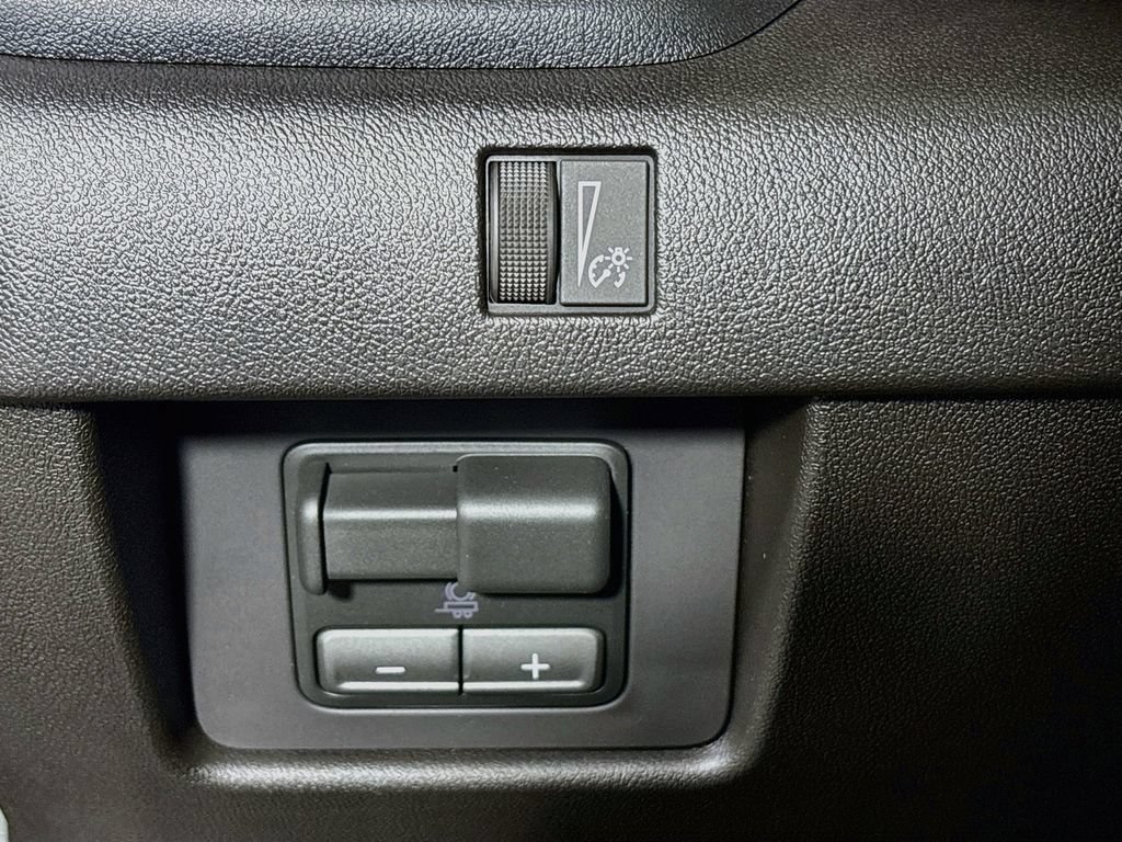 New 2026 GMC Canyon Denali AWD/4WD image 10