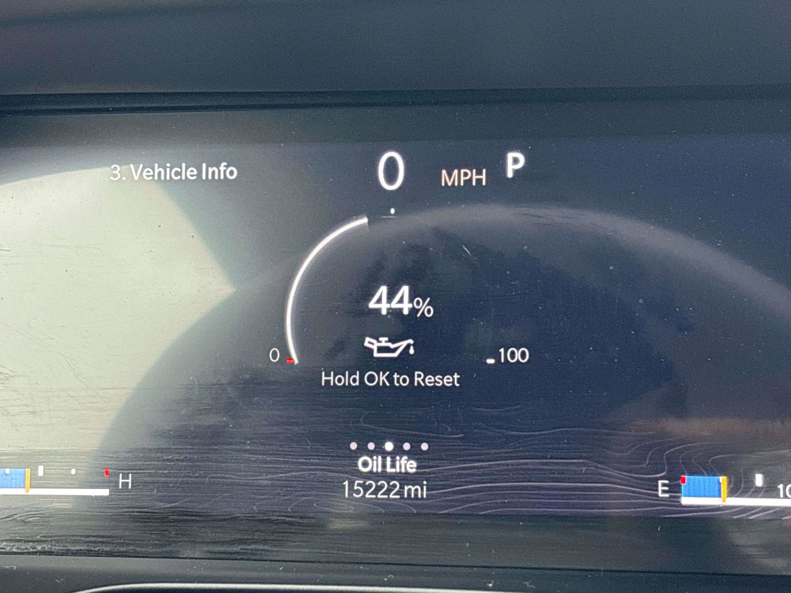 Used 2024 Jeep Grand Cherokee Laredo w/ Trailer Tow Package image 16