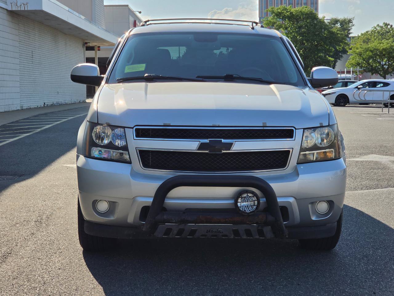Used 2013 Chevrolet Tahoe LS w/ Convenience Package AWD/4WD image 2