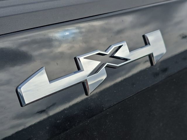 Certified 2025 GMC Sierra 1500 Elevation image 36