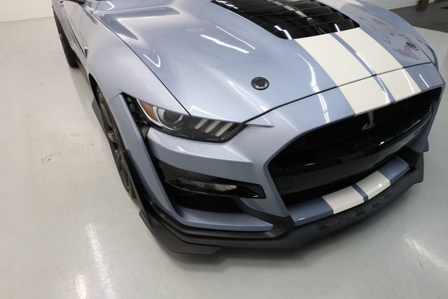 Used 2022 Ford Mustang Shelby GT500 w/ Carbon Fiber Track Pack RWD image 57