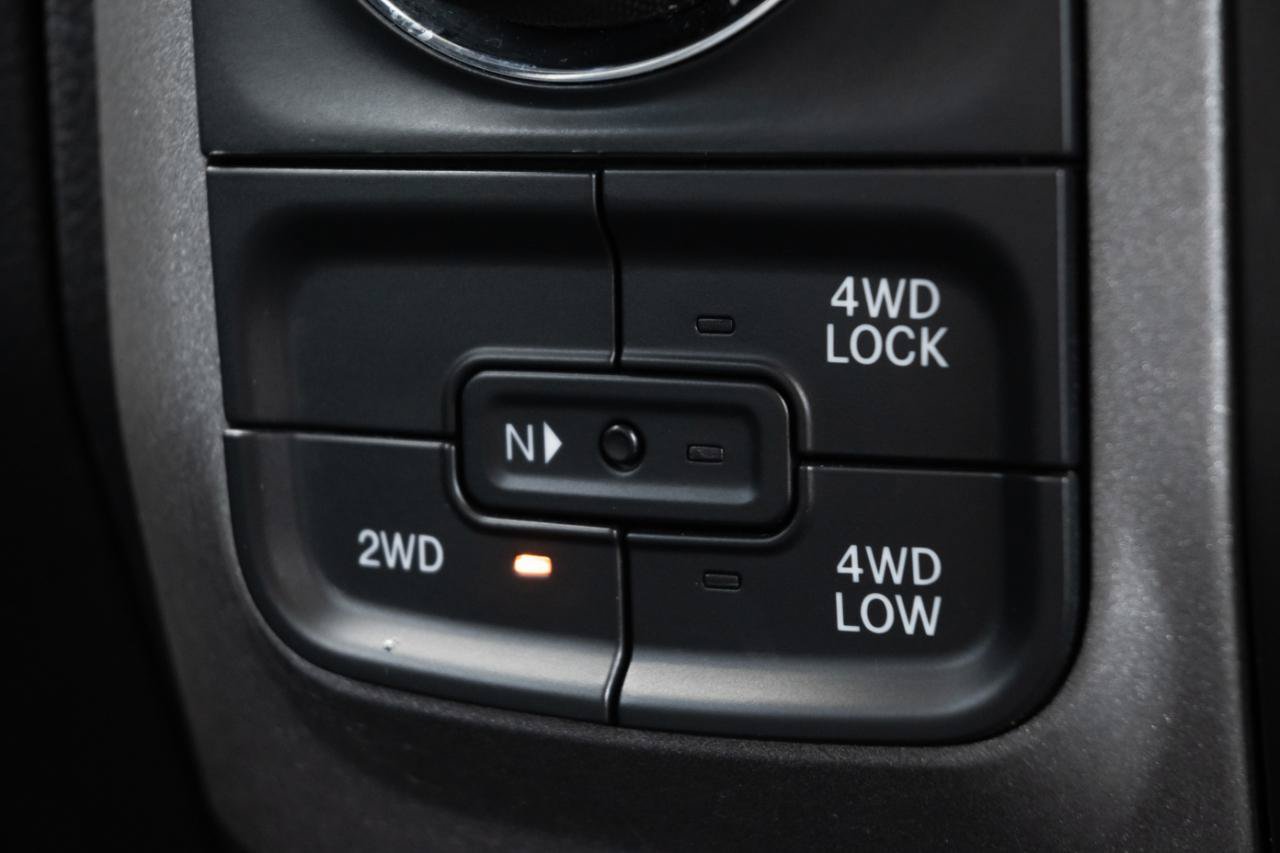 Used 2018 RAM 1500 Tradesman w/ Protection Group AWD/4WD image 27