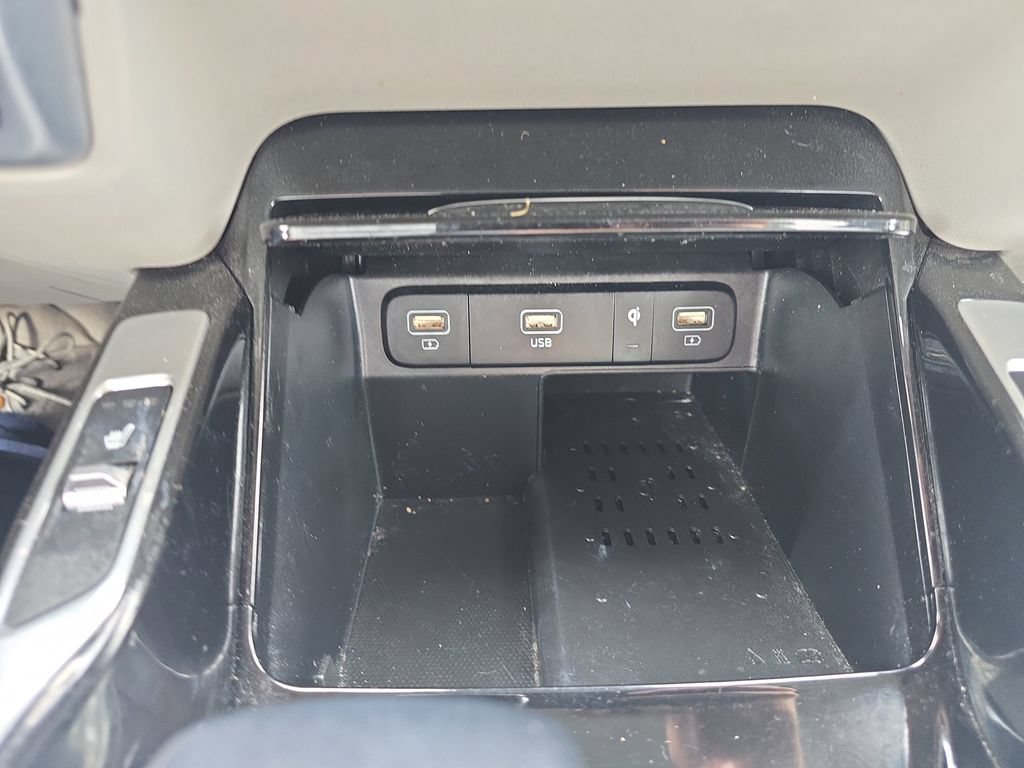 Used 2022 Kia Sorento SX AWD/4WD image 31