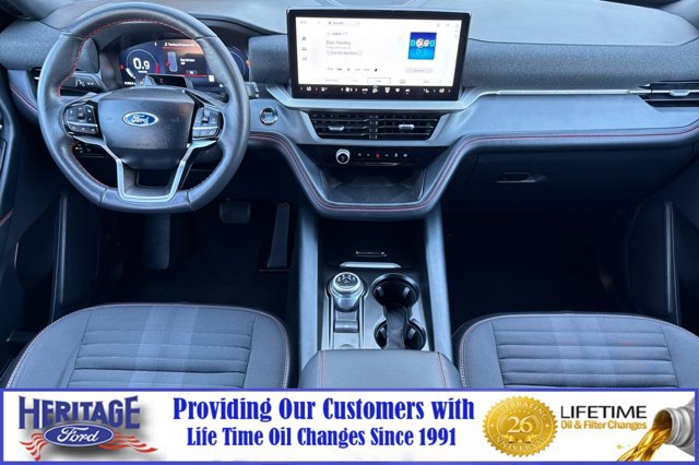 Used 2025 Ford Explorer ST-Line AWD/4WD image 13