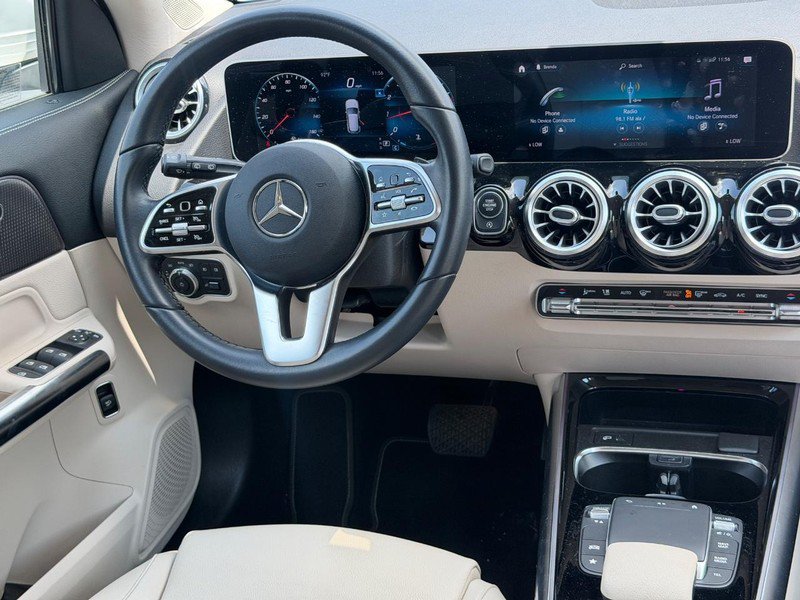 Used 2021 Mercedes-Benz GLA 250 4MATIC image 13