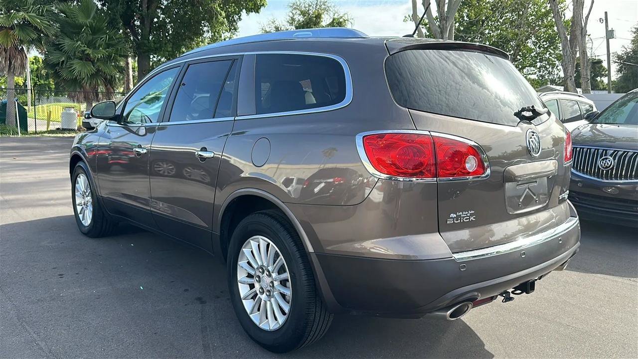 Used 2011 Buick Enclave CXL AWD/4WD image 9