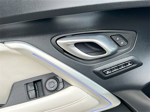Used 2022 Chevrolet Camaro SS image 17