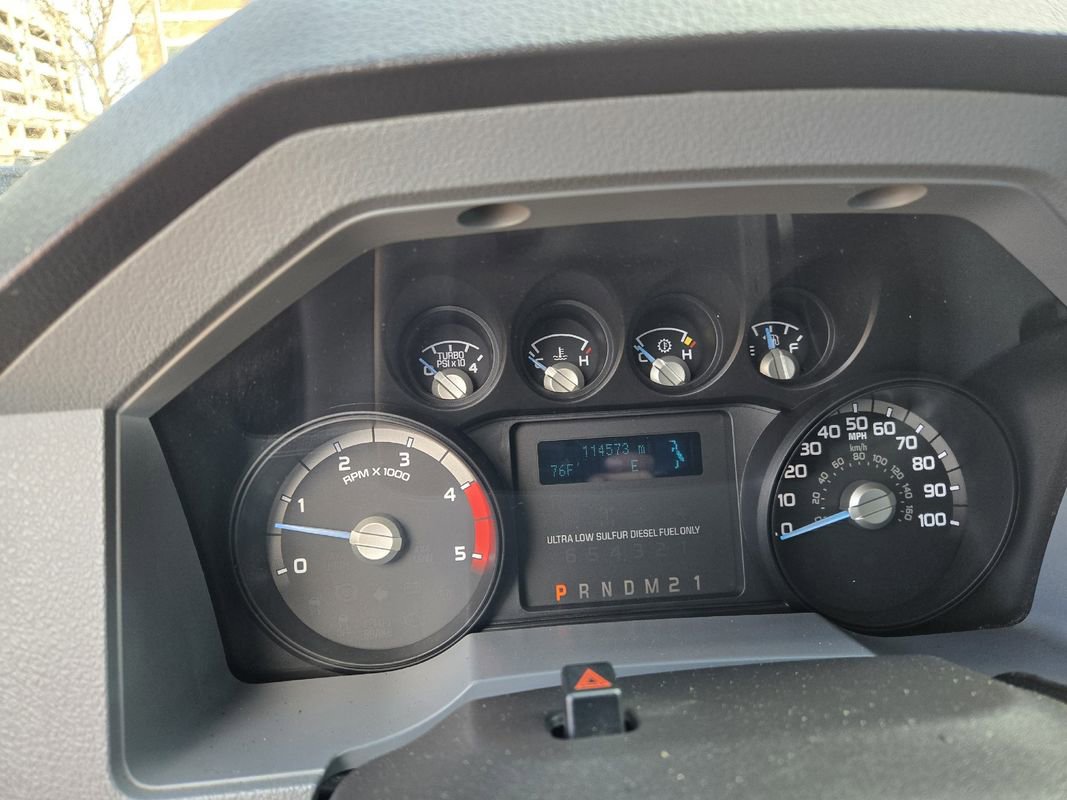 Used 2015 Ford F250 XL w/ Power Equipment Group image 17