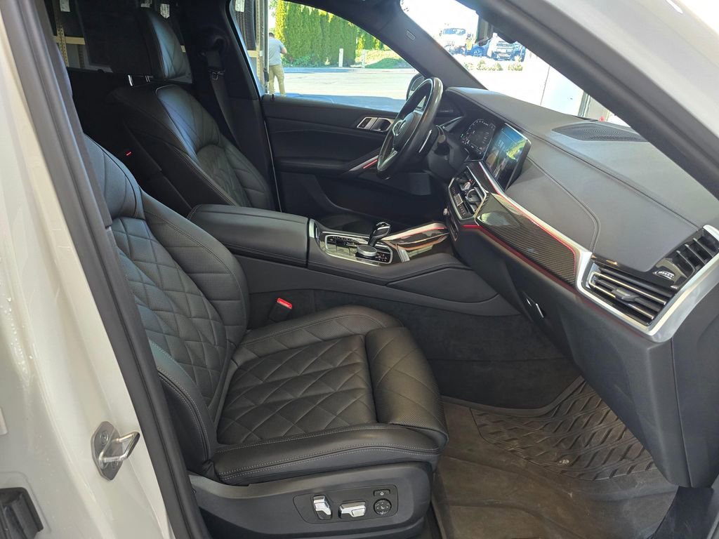 Used 2023 BMW X6 M50i w/ Parking Assistance Package image 35