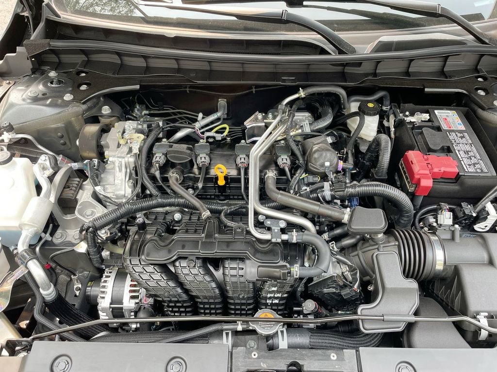 Used 2025 Nissan Altima 2.5 SV image 33