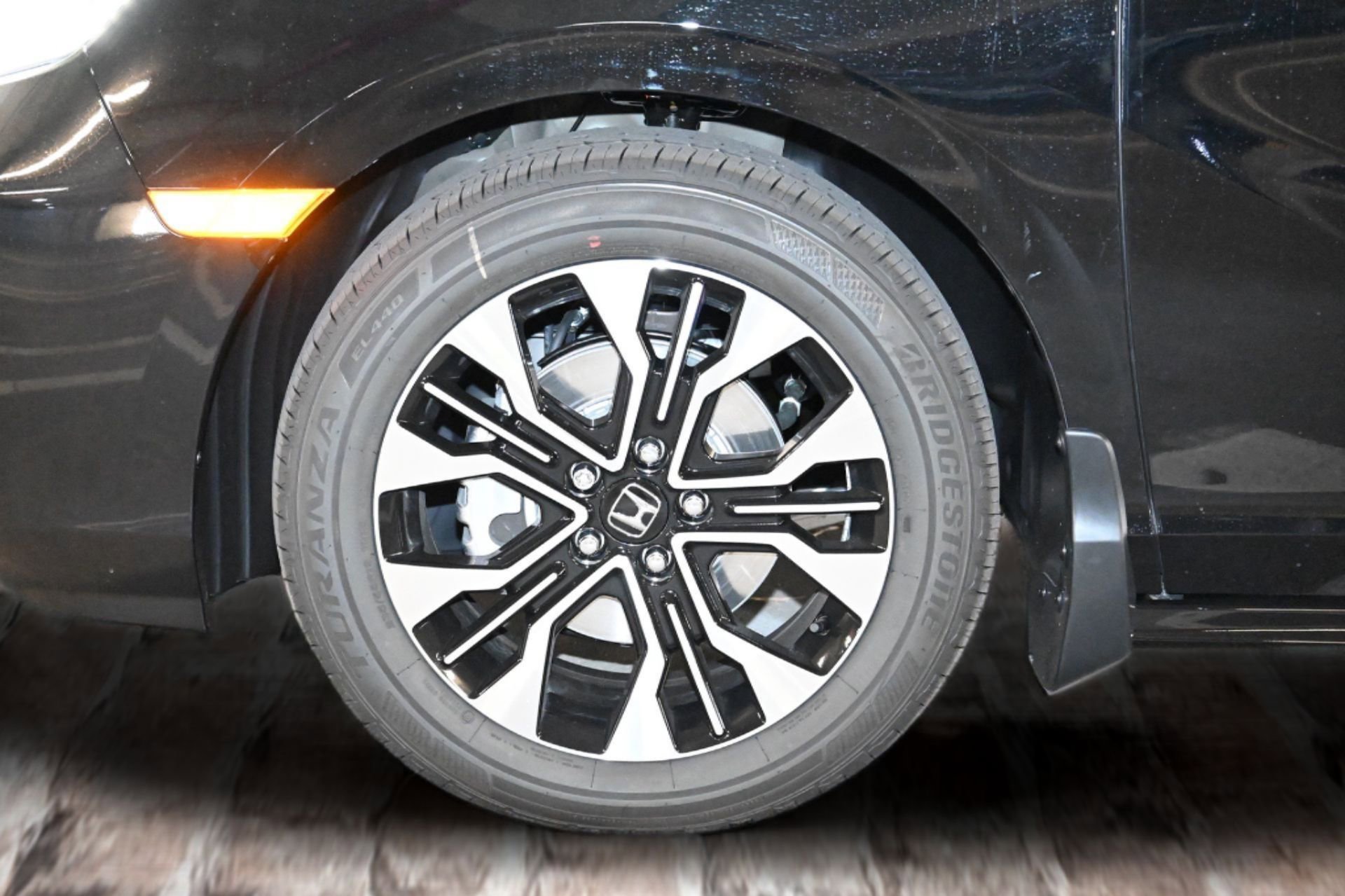 New 2026 Honda Odyssey Elite image 37