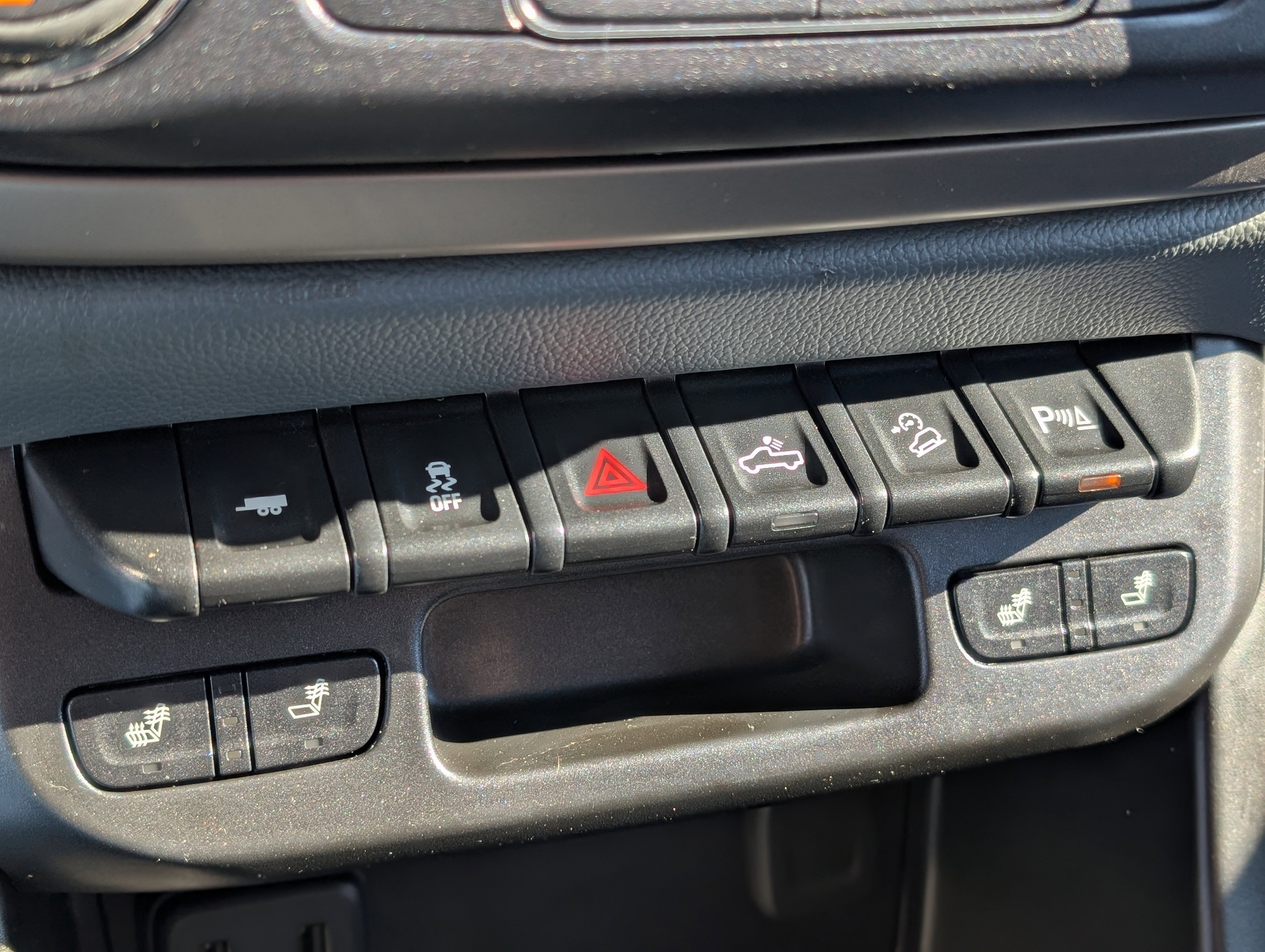 Used 2020 Chevrolet Colorado Z71 image 21