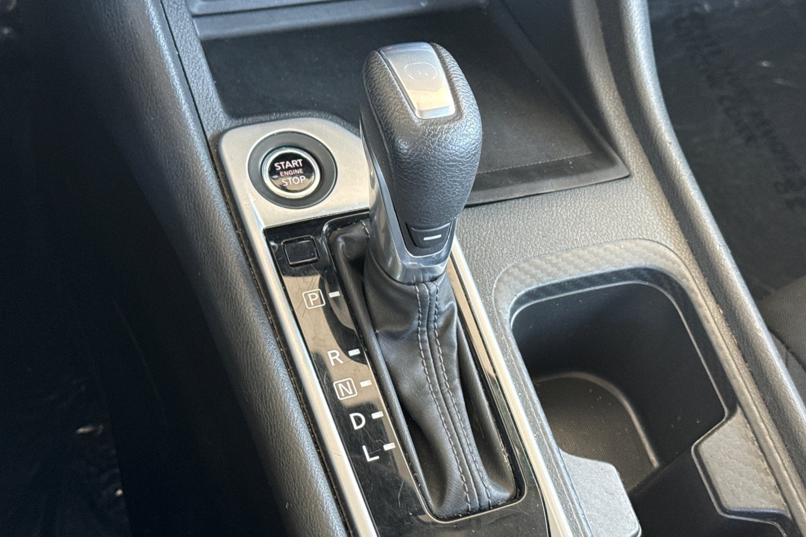 Certified 2024 Nissan Sentra SV FWD image 26