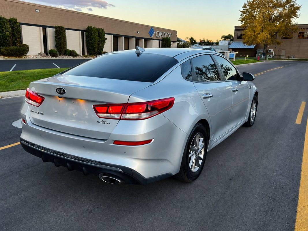 Used 2019 Kia Optima LX FWD image 5