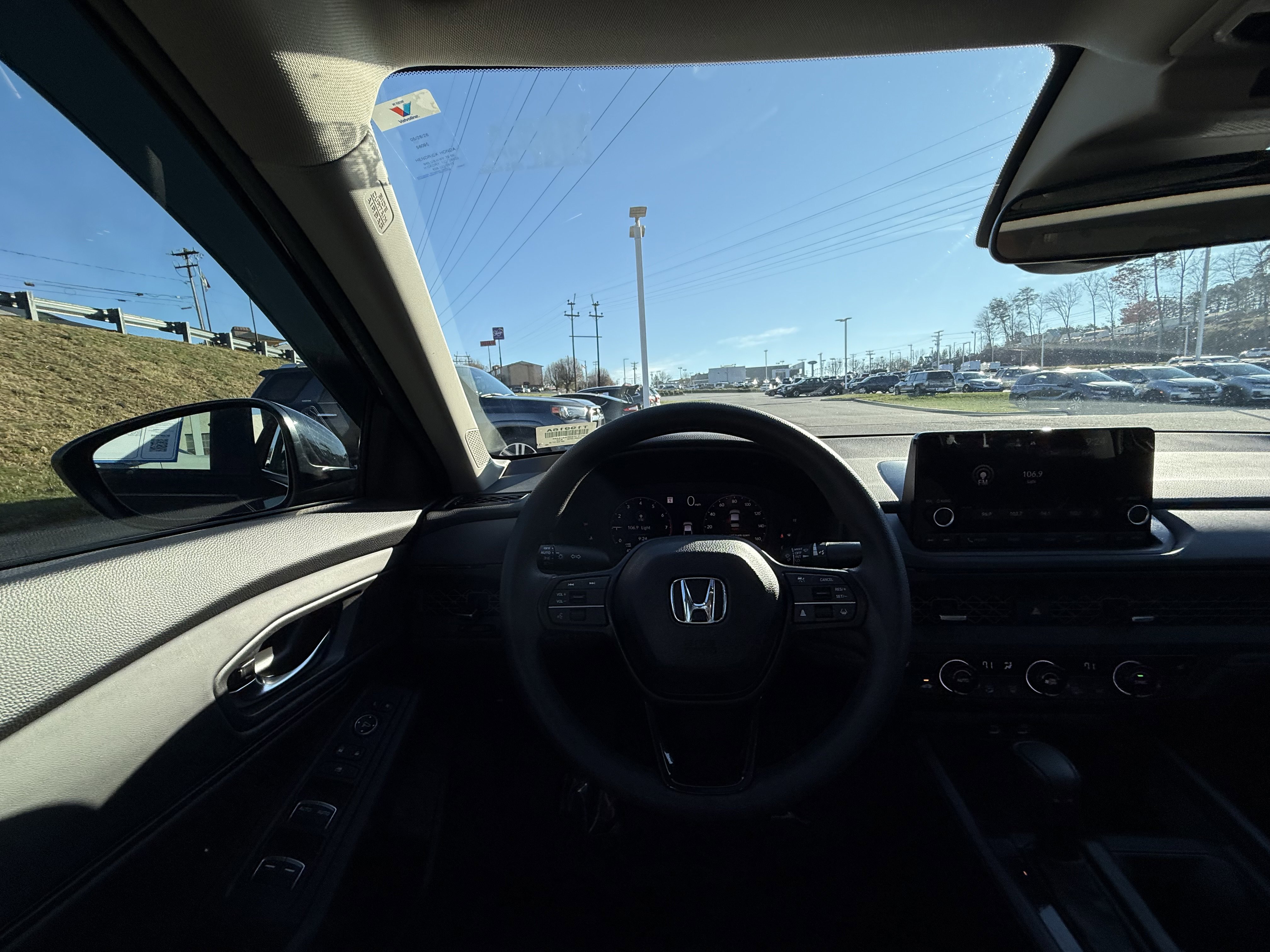 Used 2024 Honda Accord EX image 18