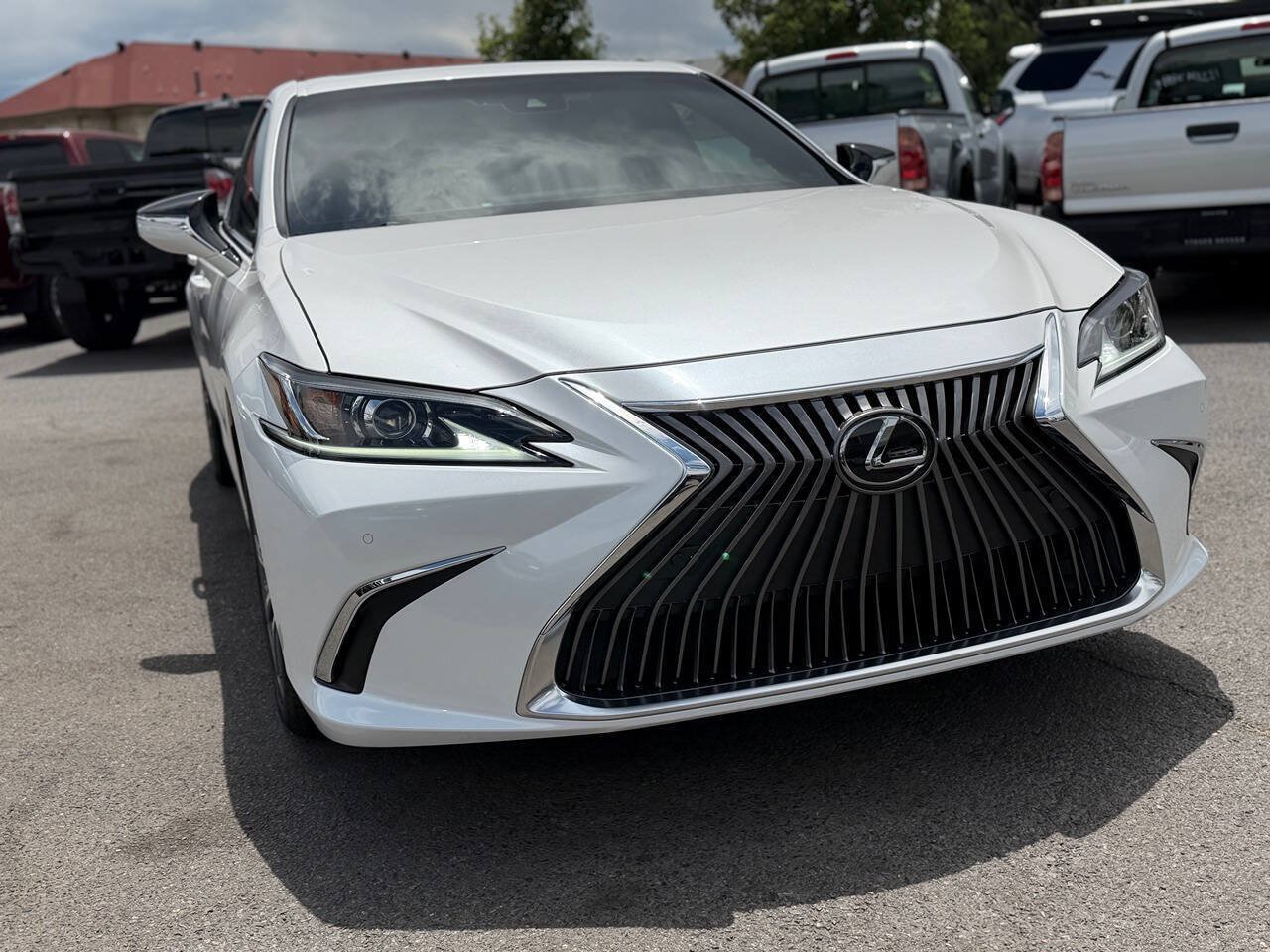 Used 2020 Lexus ES 350 w/ Premium Package FWD image 17
