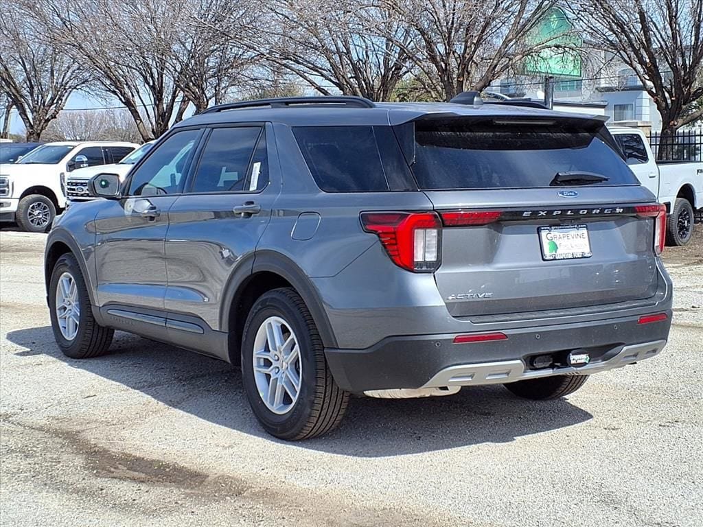 New 2026 Ford Explorer Active w/ Active Comfort Package RWD image 6