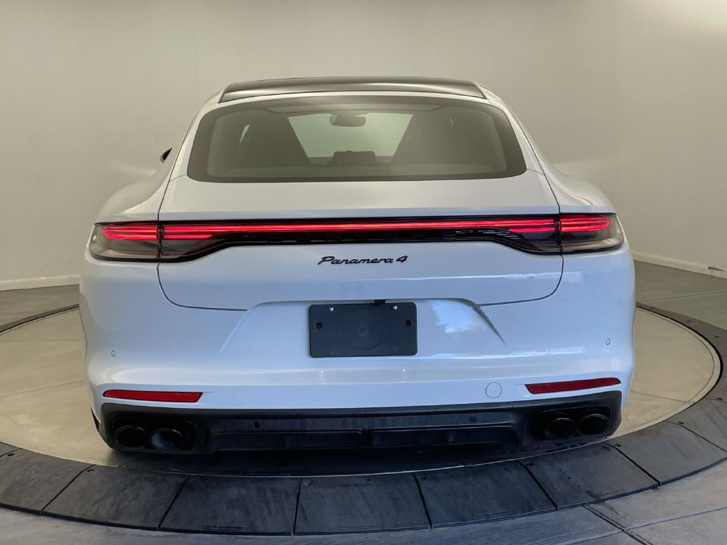 Certified 2023 Porsche Panamera 4 Platinum Edition AWD/4WD image 6