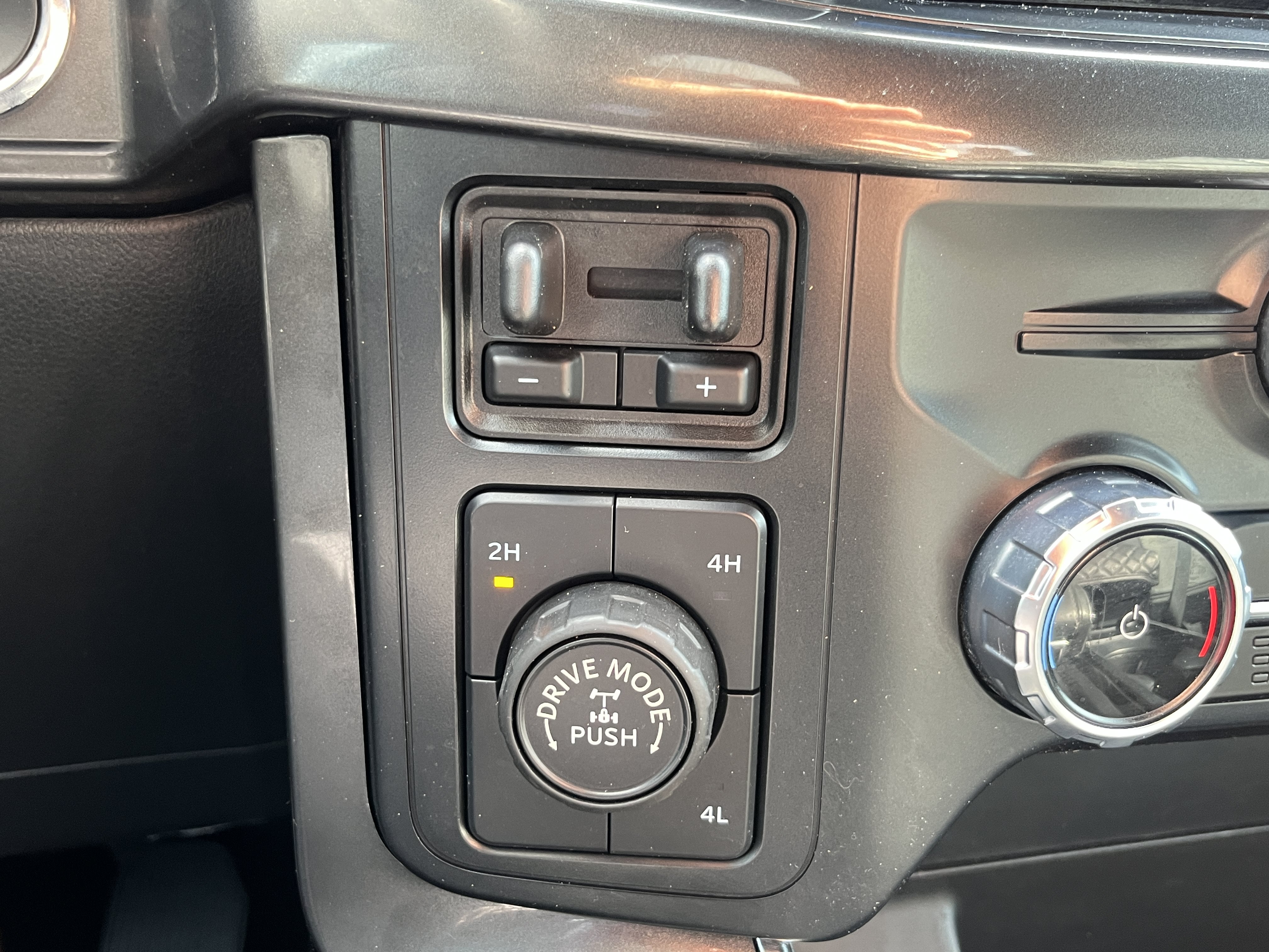 Used 2023 Ford F150 XLT w/ Equipment Group 302A High AWD/4WD image 28