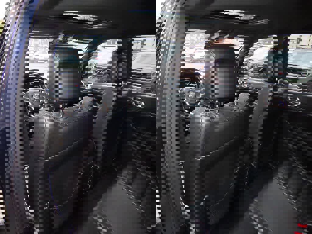 Used 2014 Jeep Grand Cherokee Limited image 16