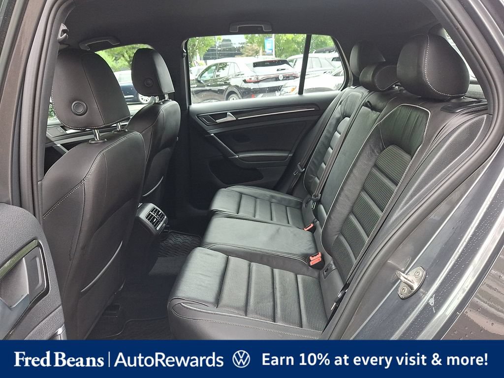Used 2018 Volkswagen Golf R 4-Door AWD/4WD image 14