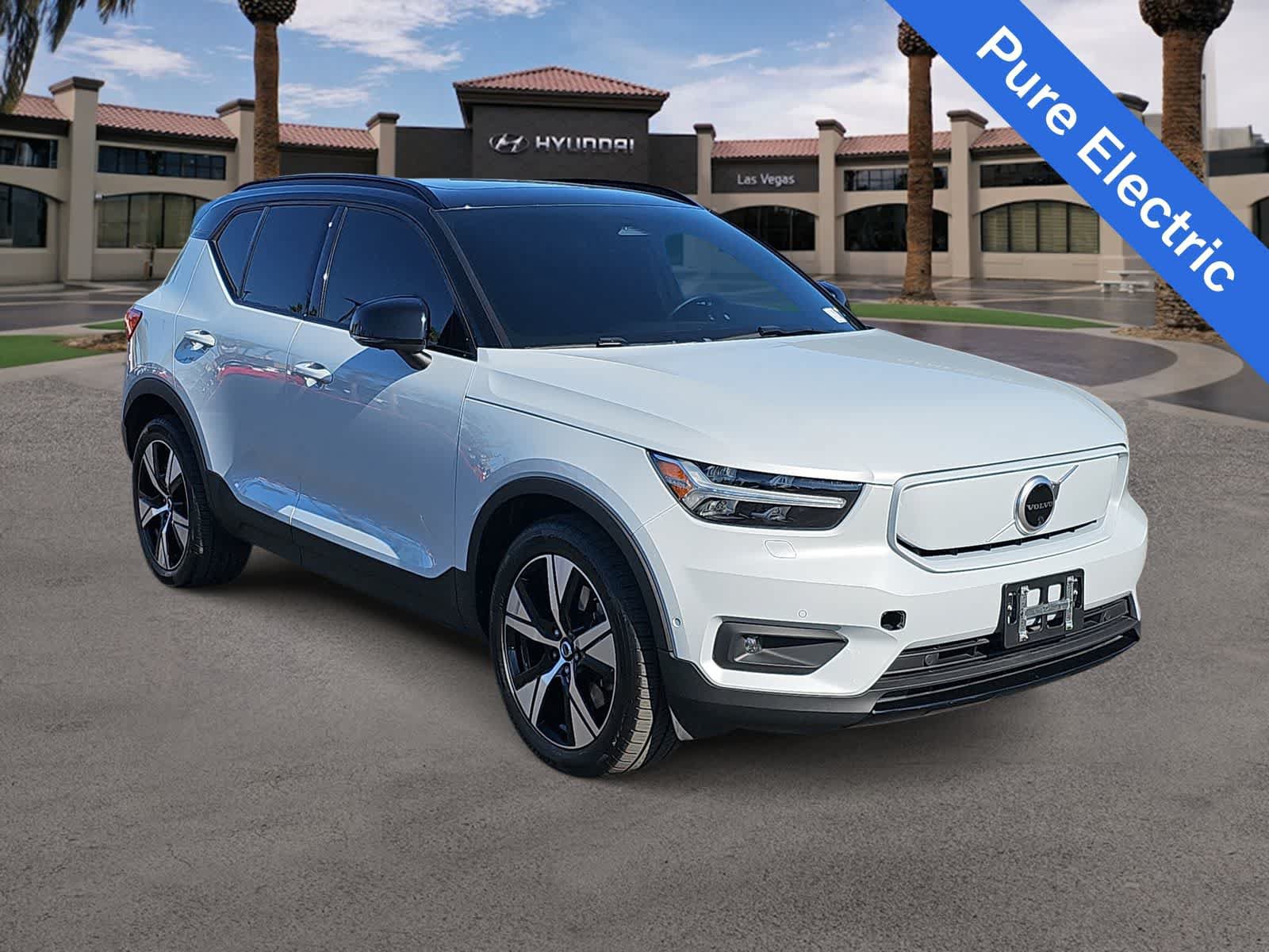 Used 2022 Volvo XC40 P8 Recharge Plus AWD/4WD image 2