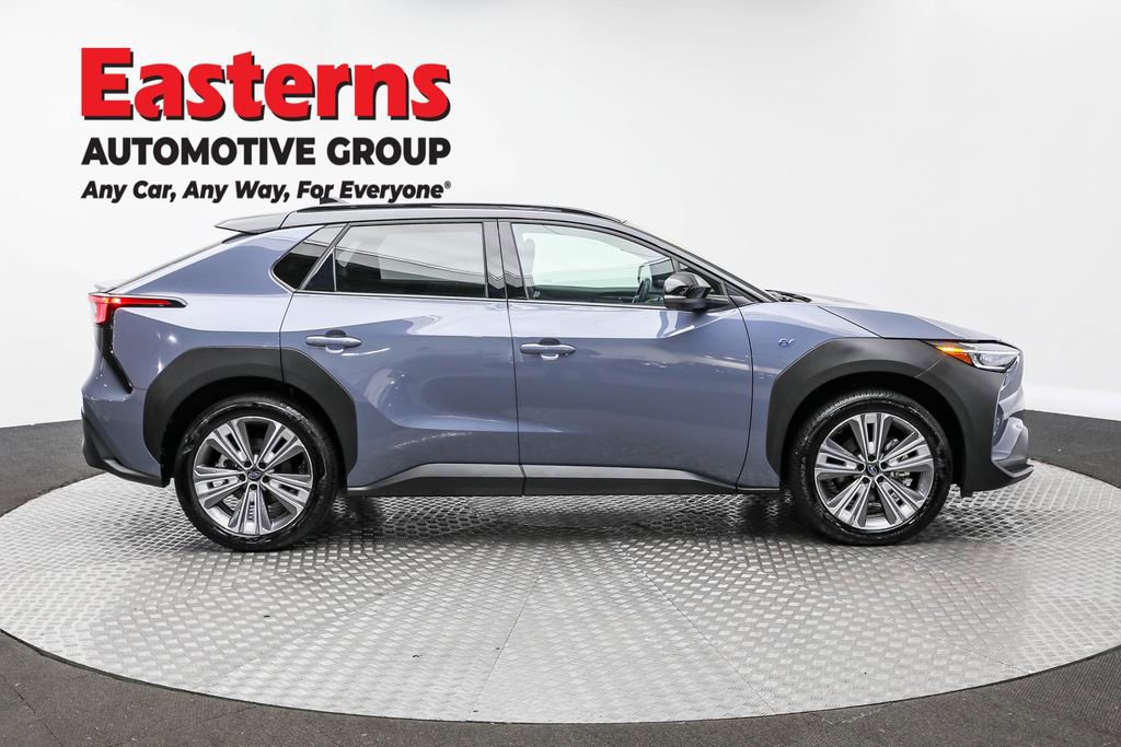 Used 2024 Subaru Solterra Touring image 4