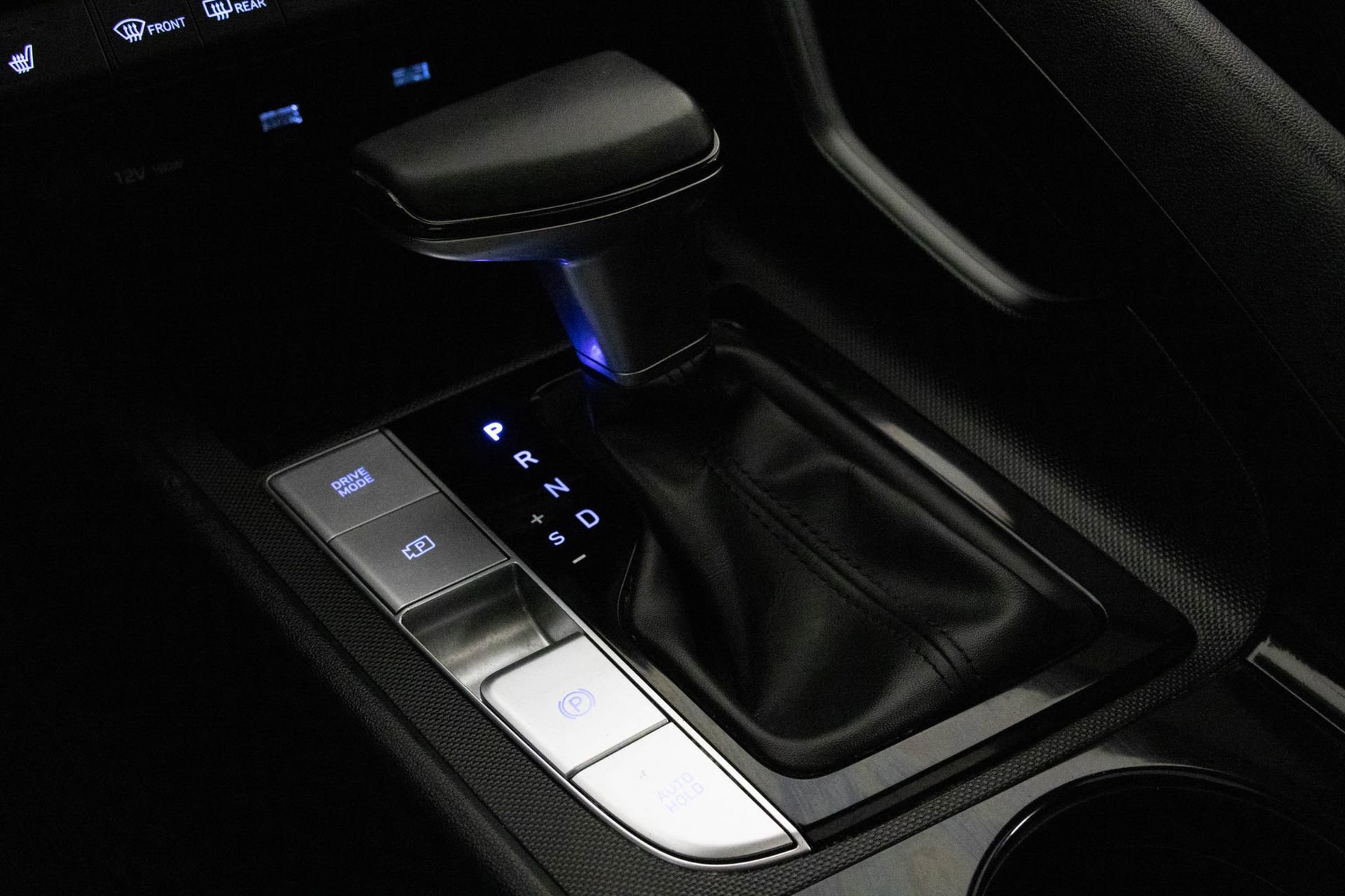 Used 2022 Hyundai Elantra SEL w/ Convenience + Premium Package FWD image 25