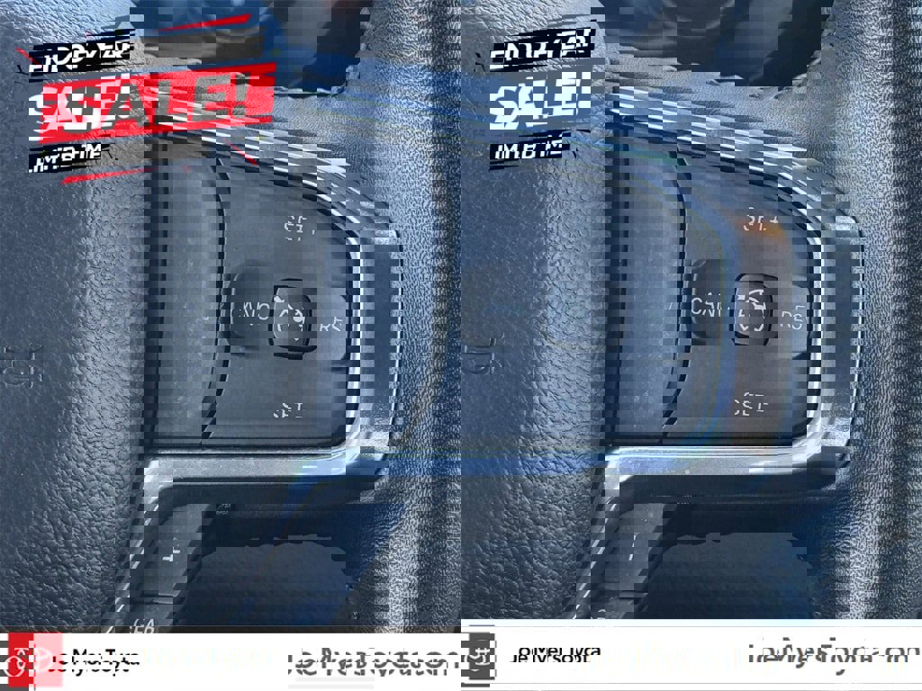 Used 2024 RAM 1500 Laramie image 13