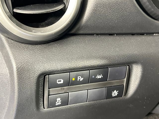 Used 2024 Nissan Versa S w/ S Plus Package image 22