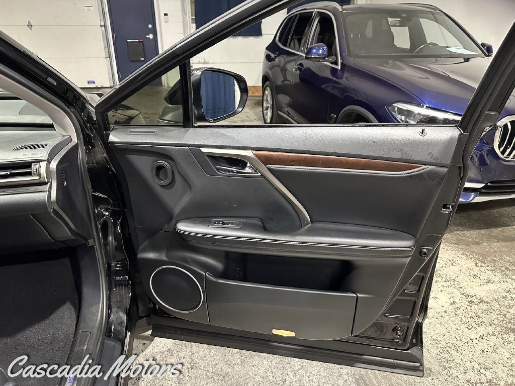 Used 2020 Lexus RX 450hL AWD w/ Premium Package image 26