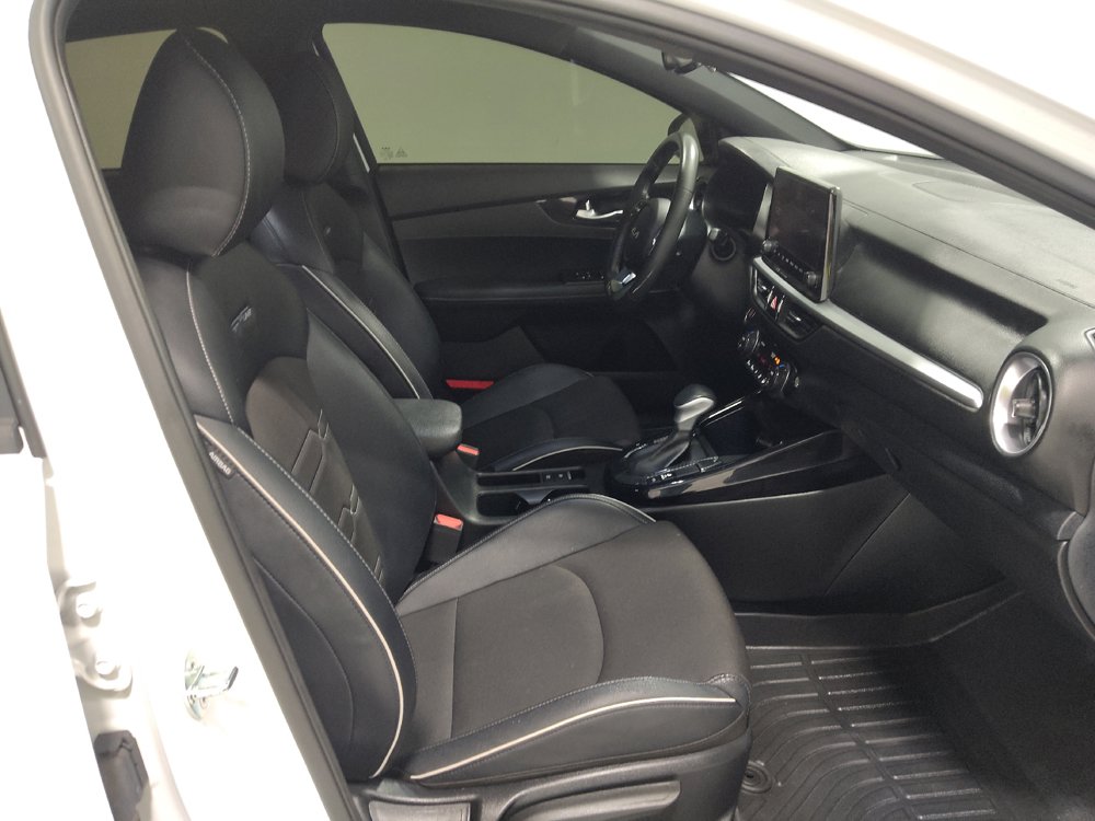 Used 2023 Kia Forte GT-Line w/ GT-Line Premium Package FWD image 21