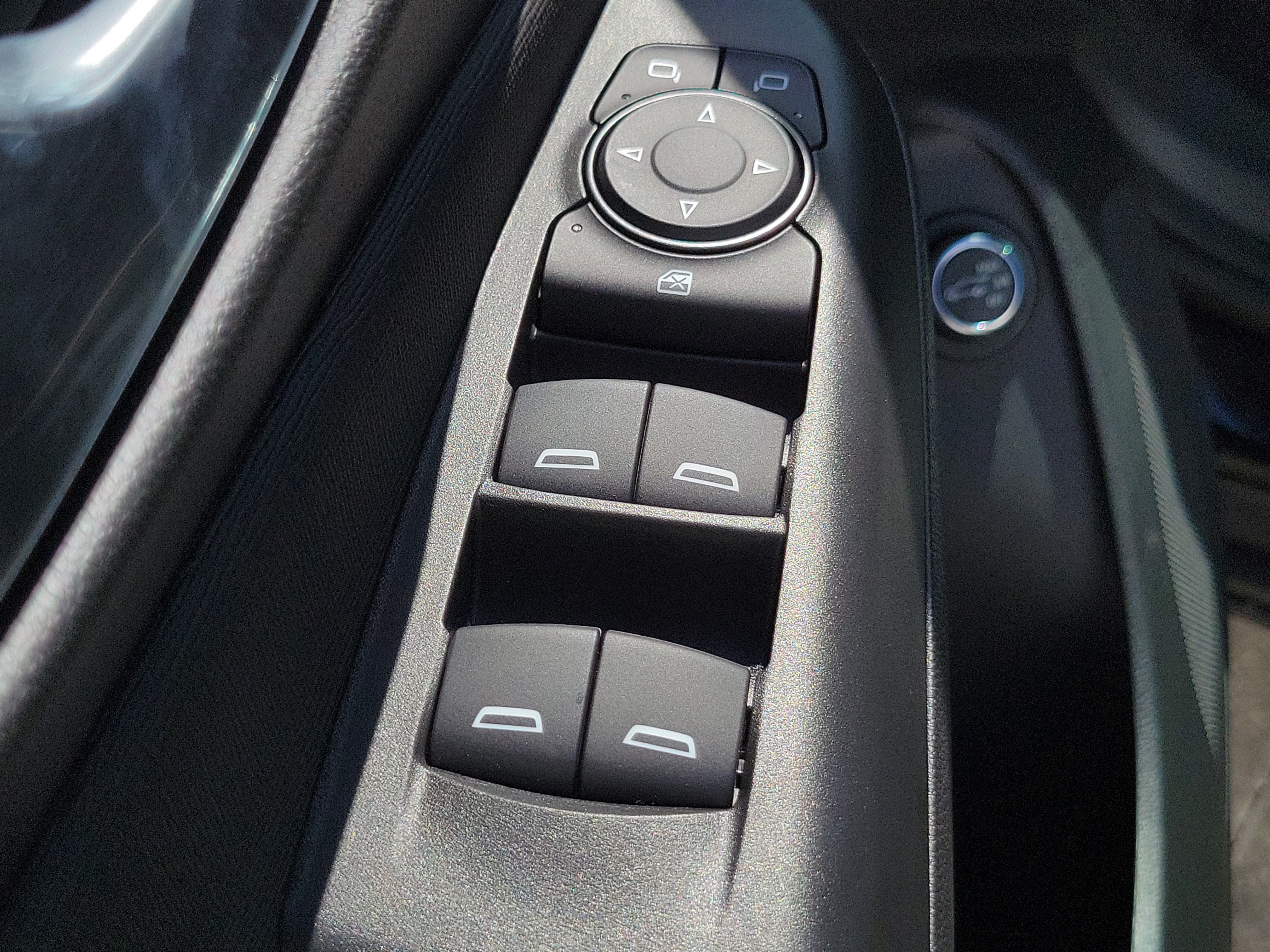 New 2026 Buick Envista Avenir FWD image 19