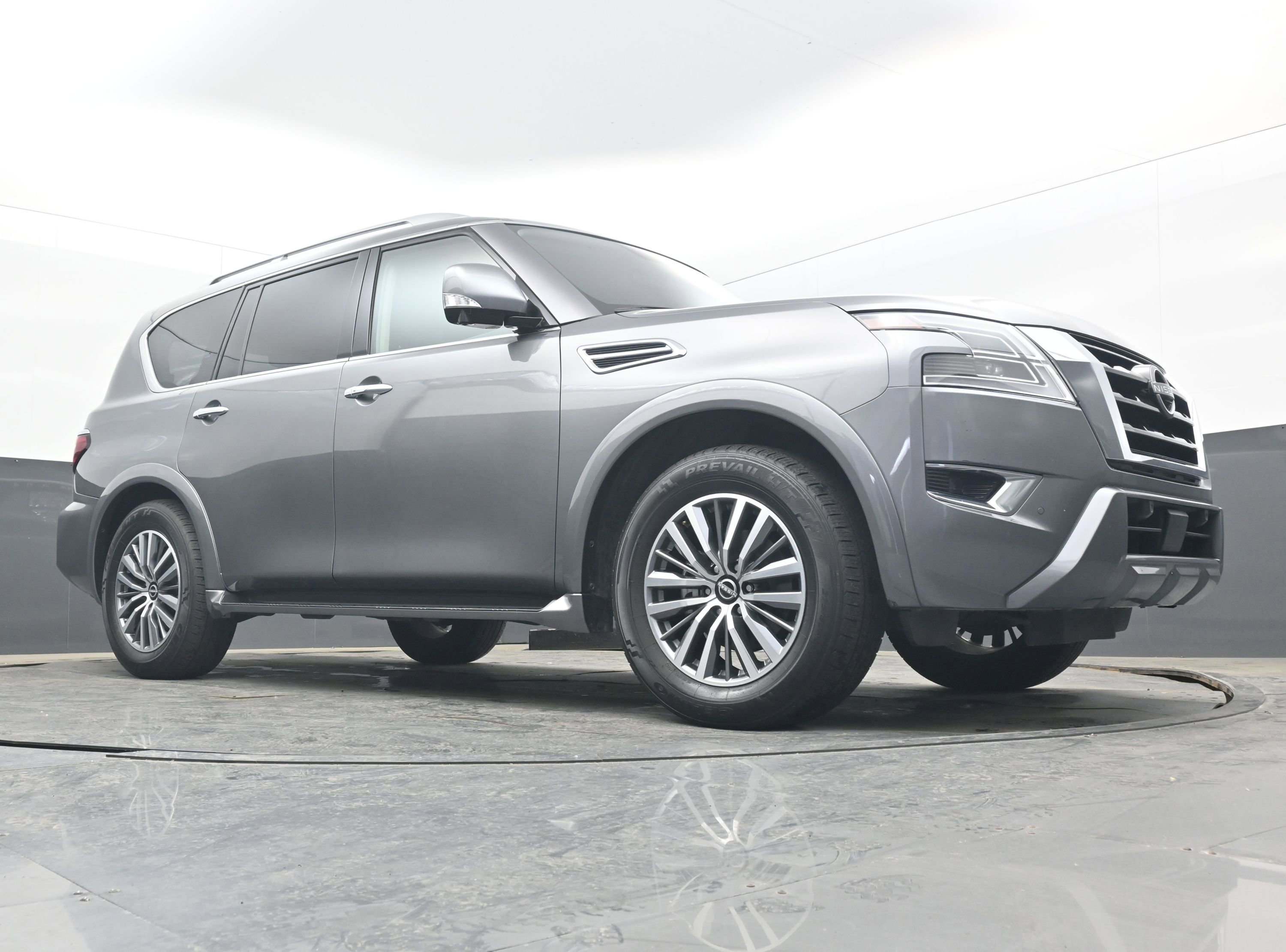 Certified 2024 Nissan Armada SL image 18