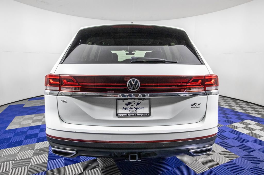 Used 2024 Volkswagen Atlas SE image 6