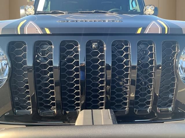 Used 2023 Jeep Gladiator Sport AWD/4WD image 11