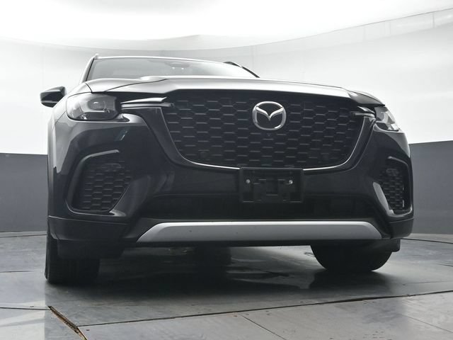 Certified 2025 MAZDA CX-70 Plug-In Hybrid w/ Premium Plus AWD/4WD image 33