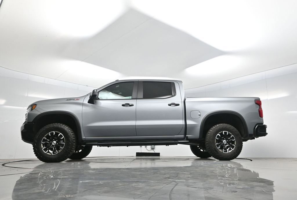 Used 2024 Chevrolet Silverado 1500 ZR2 w/ Technology Package image 70