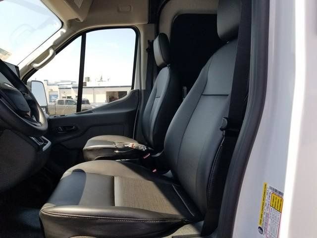 New 2026 Ford Transit 250 148 Medium Roof w/ Load Area Protection Package RWD image 19