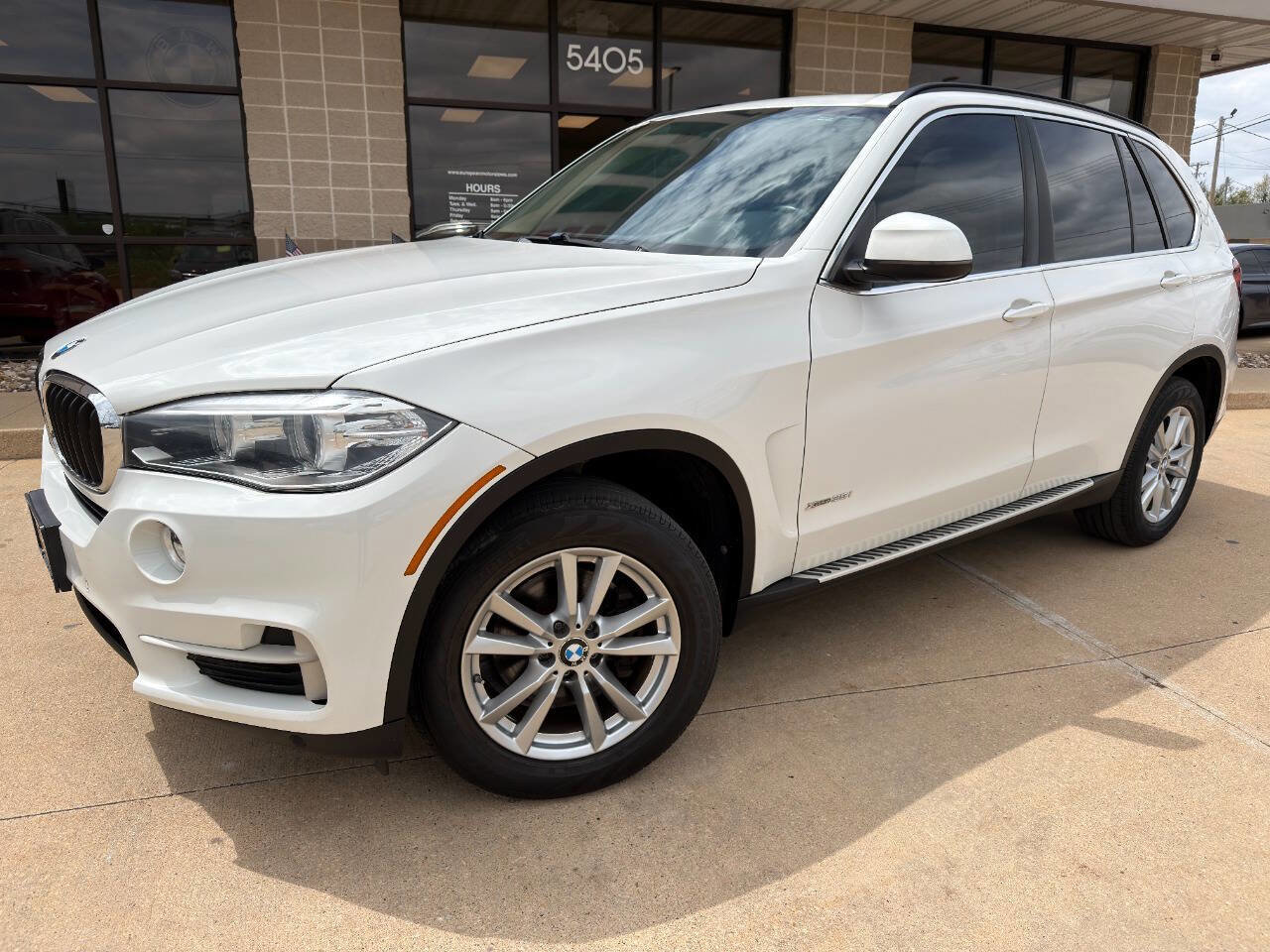 Used 2015 BMW X5 xDrive35i AWD/4WD image 2