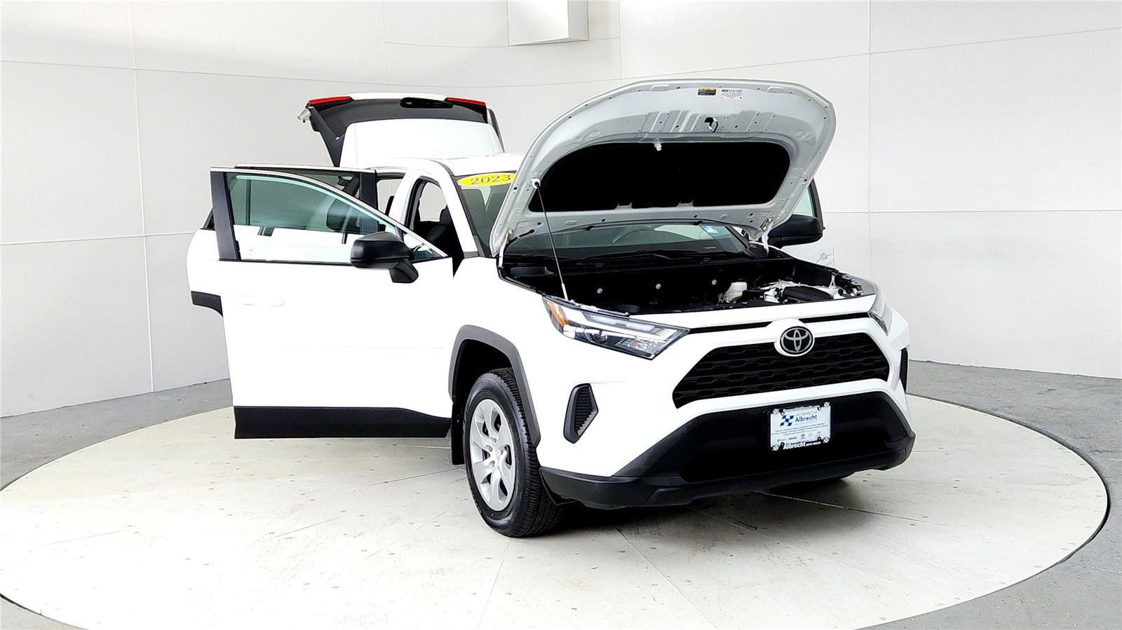 Certified 2023 Toyota RAV4 LE image 9