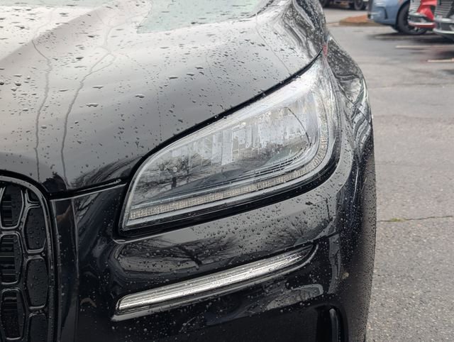 New 2026 Lincoln Corsair Premiere image 8