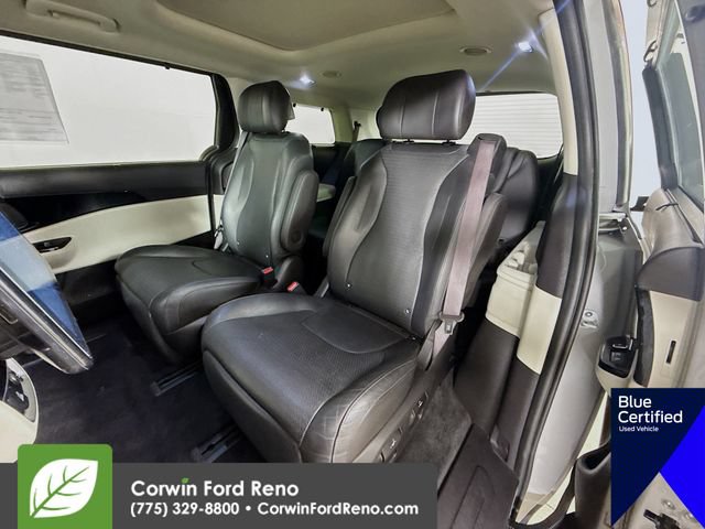Used 2024 Kia Carnival SX Prestige FWD image 30