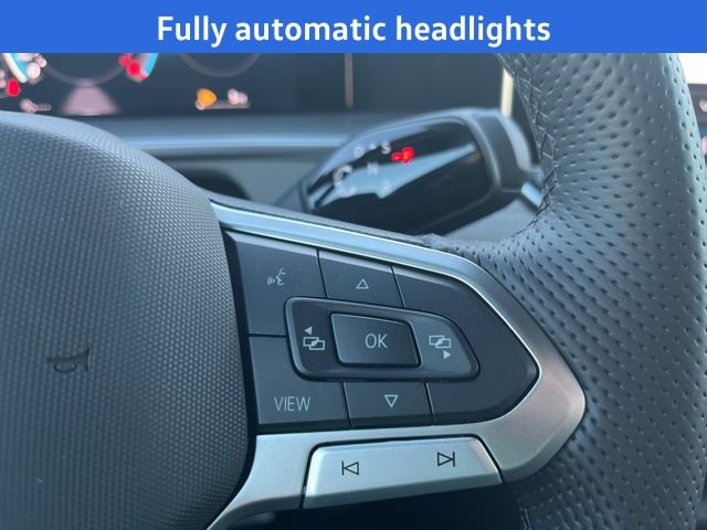 New 2026 Volkswagen Tiguan SE R-Line image 11