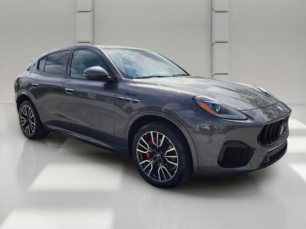 Used 2023 Maserati Grecale Modena image 2
