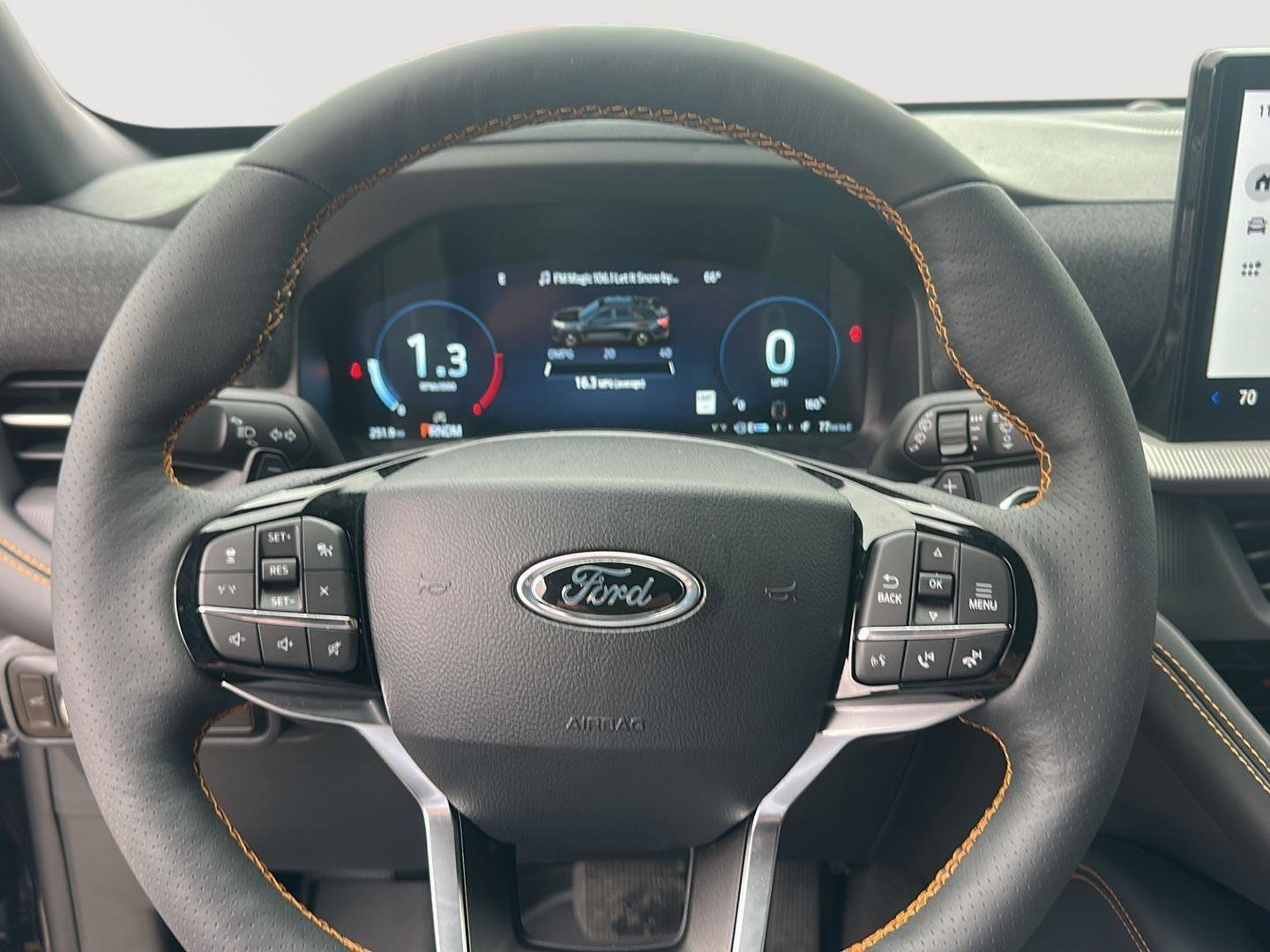 New 2026 Ford Explorer Tremor image 25