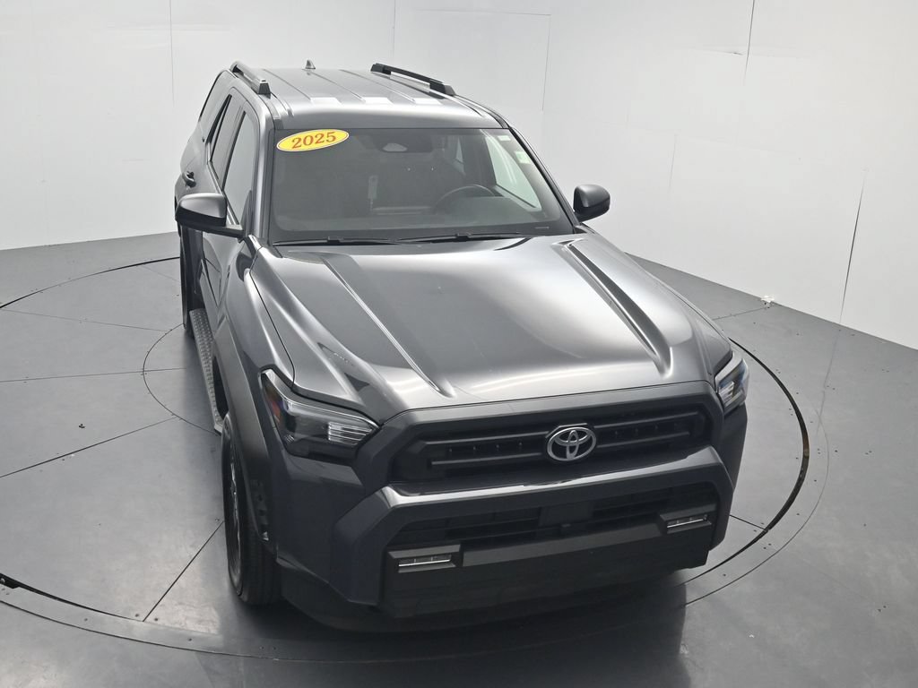 Used 2025 Toyota 4Runner SR5 AWD/4WD image 46