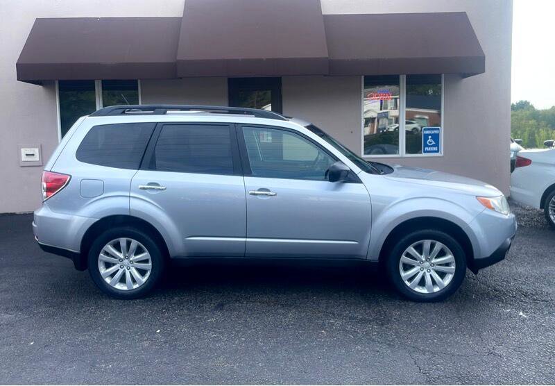 Used 2012 Subaru Forester 2.5X Limited image 5