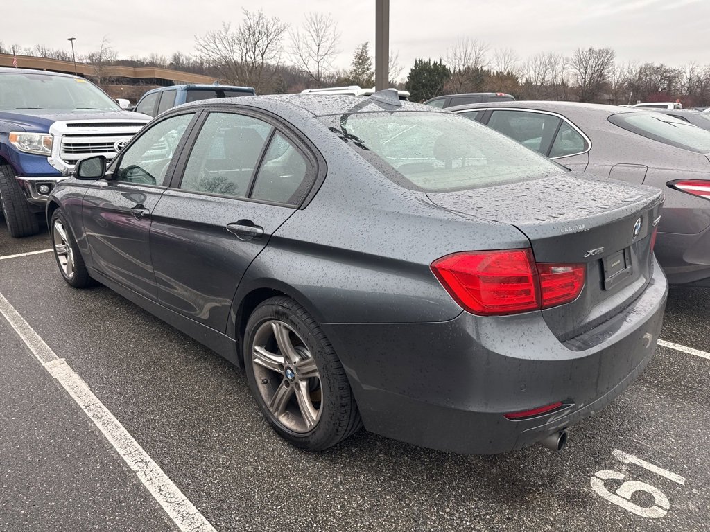 Used 2015 BMW 320i xDrive Sedan image 3